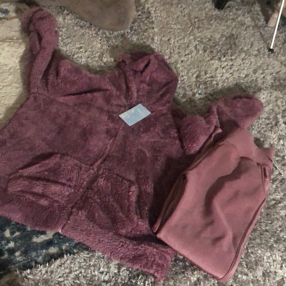 Winter SET leggings and fuzzy hoodie
